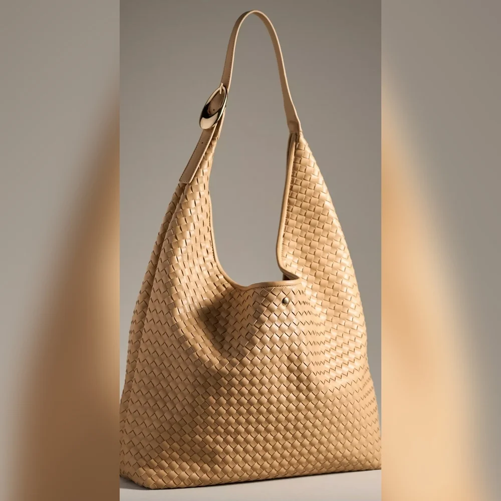 The Love Knot Slouchy Bag - Picture 1 of 7